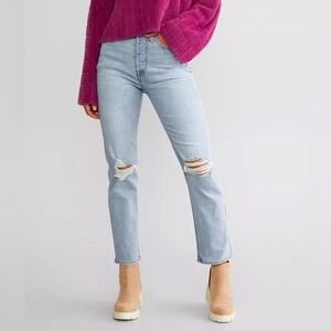 LEVI'S Wedgie Straight Leg High Rise Distressed Torn Blue Jeans Ankle Sz 29‎